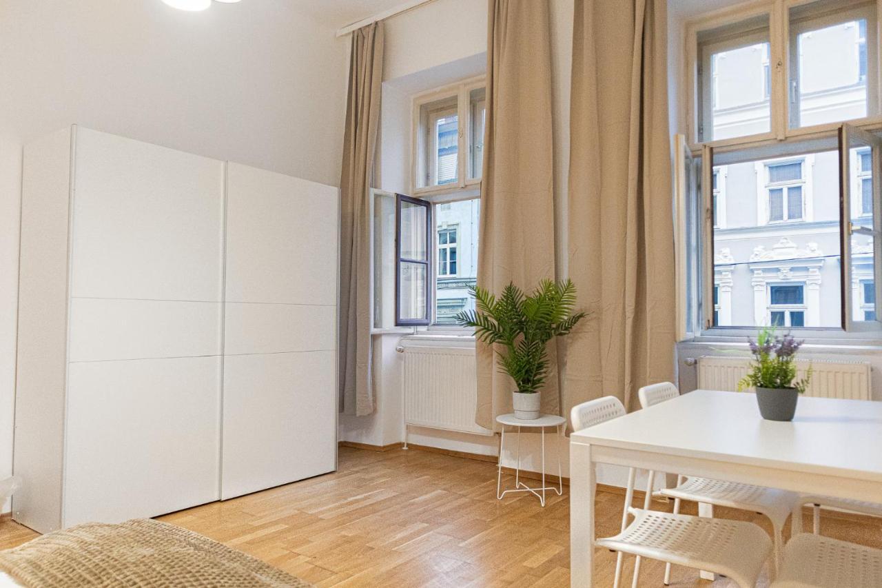 Pleasing 2Br Apt.-Perfect For Longstays Wien Exteriör bild